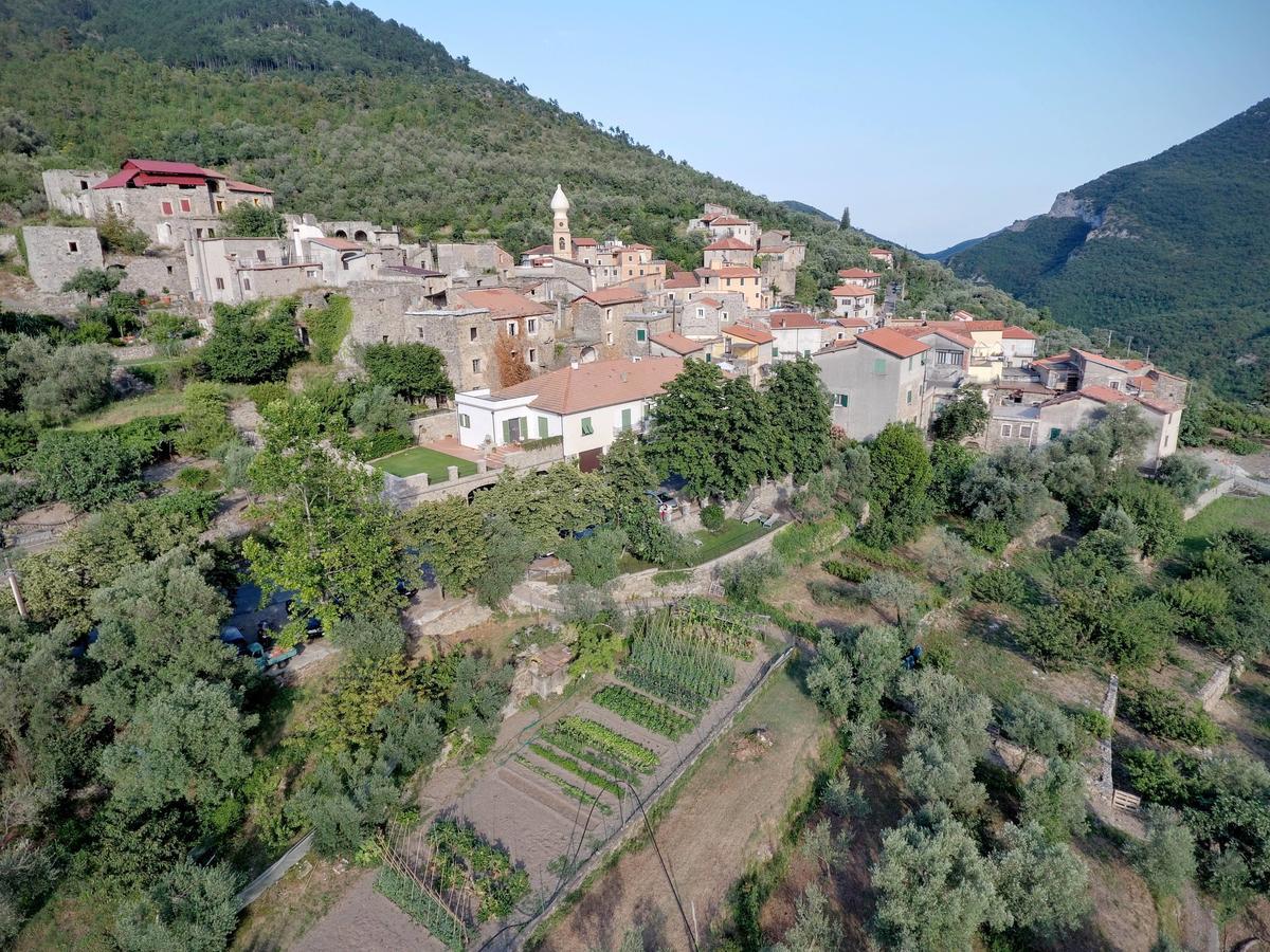 La Casa Dei Nonni Castelbianco Bed & Breakfast Colletta ภายนอก รูปภาพ